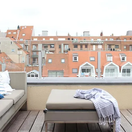 Dakappartementje Met Zuid Terras Op 50m Van De Zee! Knokke-Heist